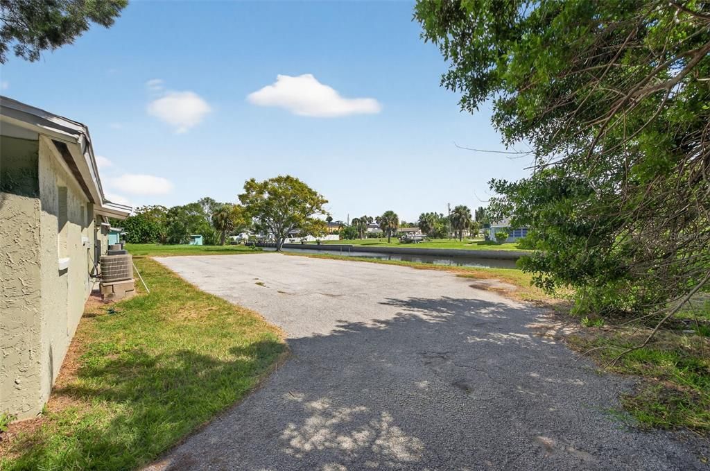 В аренду: $1,195 (2 спален, 1 ванн, 1188 Квадратных фут)