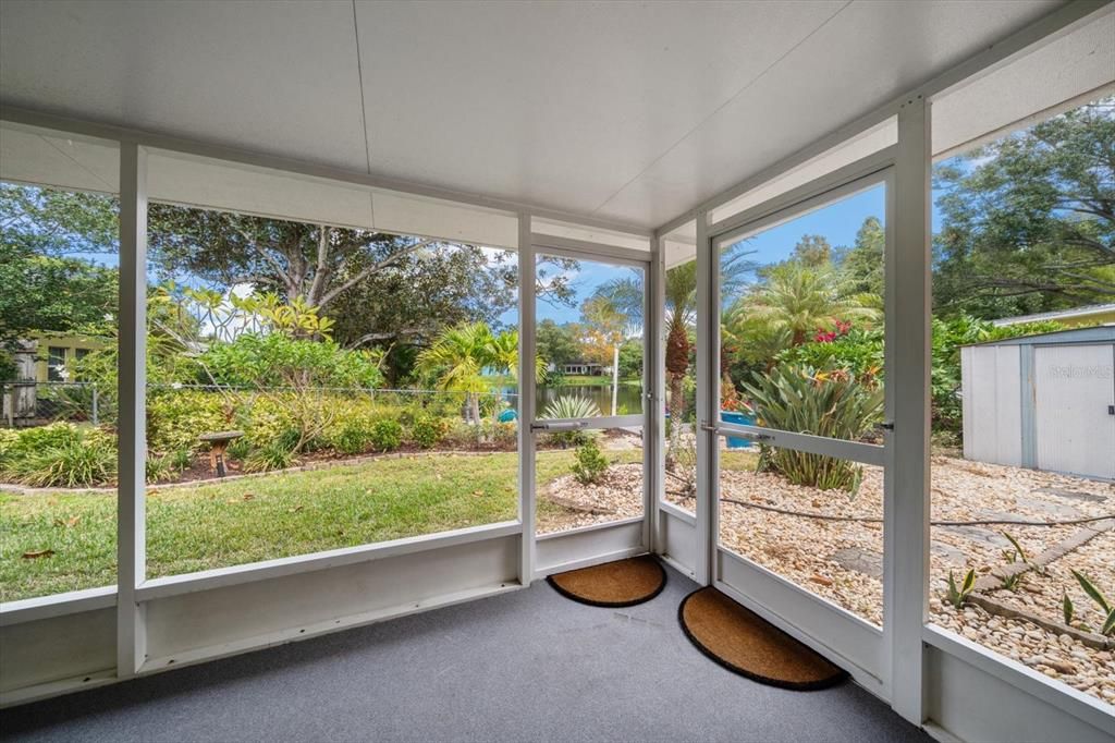 Active With Contract: $408,000 (3 beds, 2 baths, 1681 Square Feet)