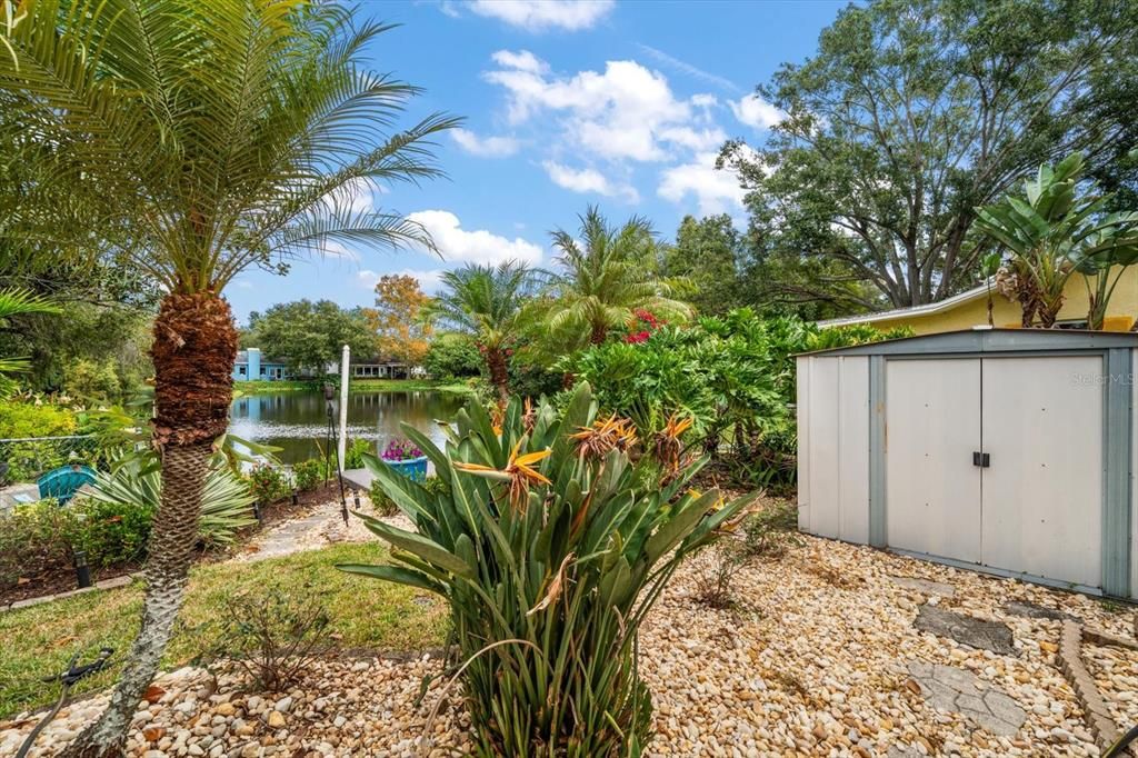 Active With Contract: $408,000 (3 beds, 2 baths, 1681 Square Feet)