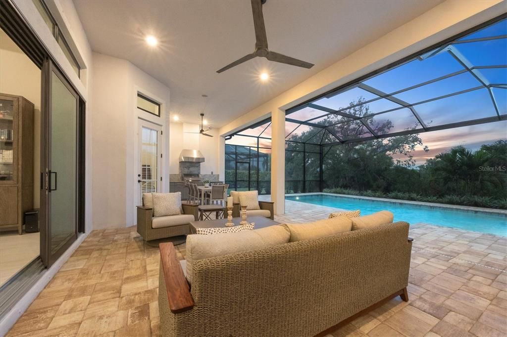 En Venta: $2,035,000 (3 camas, 3 baños, 3662 Pies cuadrados)