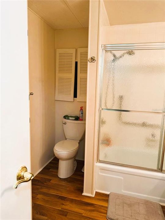 待售: $239,000 (3 贝兹, 2 浴室, 1936 平方英尺)