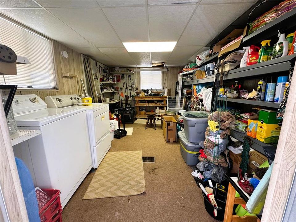 待售: $239,000 (3 贝兹, 2 浴室, 1936 平方英尺)