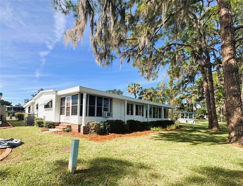 待售: $239,000 (3 贝兹, 2 浴室, 1936 平方英尺)