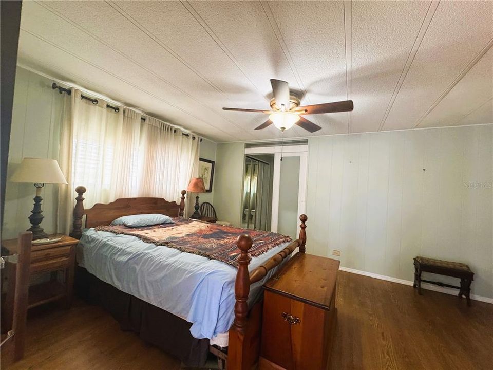 待售: $239,000 (3 贝兹, 2 浴室, 1936 平方英尺)