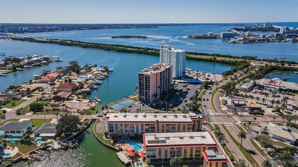 For Rent: $3,900 (2 beds, 2 baths, 1090 Square Feet)