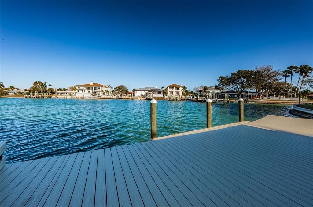 For Rent: $3,900 (2 beds, 2 baths, 1090 Square Feet)