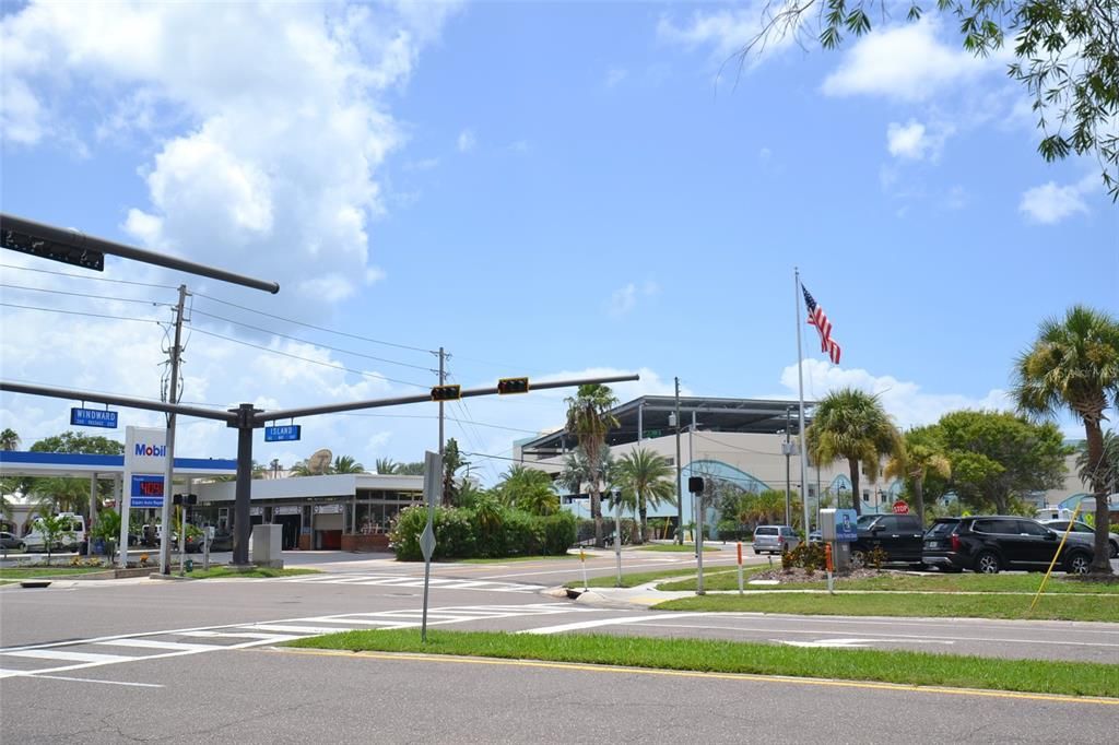 For Rent: $3,900 (2 beds, 2 baths, 1090 Square Feet)