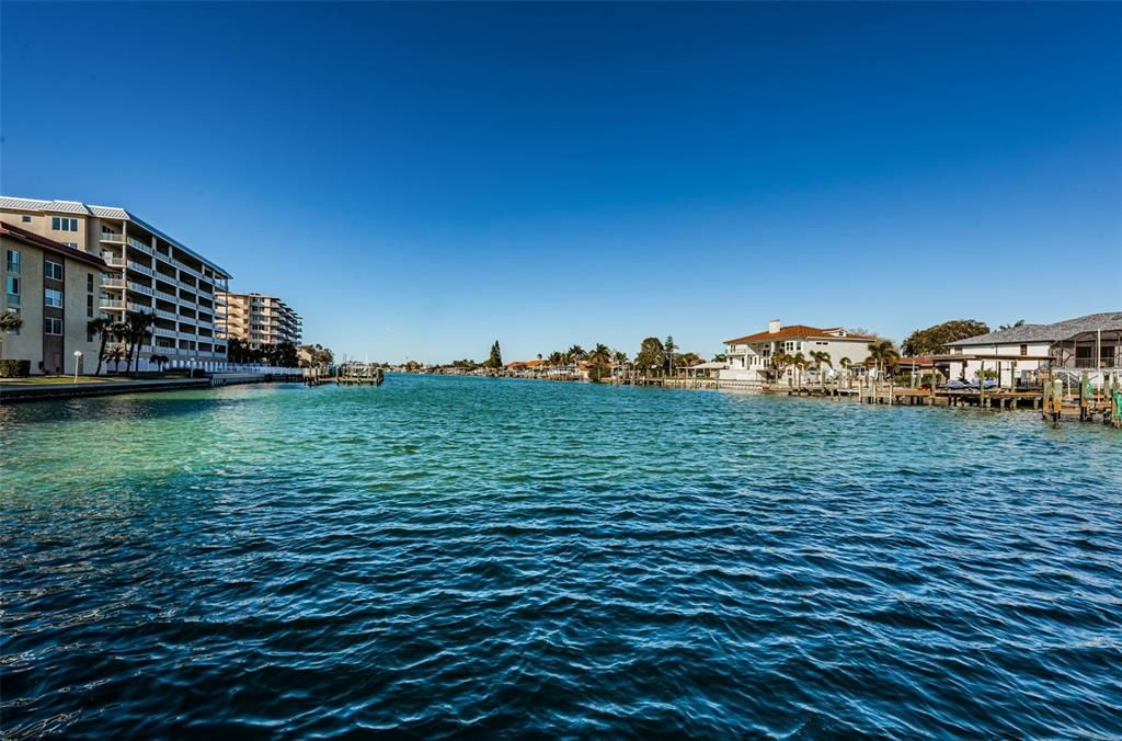 For Rent: $3,900 (2 beds, 2 baths, 1090 Square Feet)