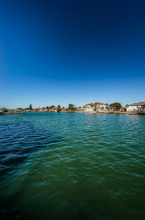 For Rent: $3,900 (2 beds, 2 baths, 1090 Square Feet)