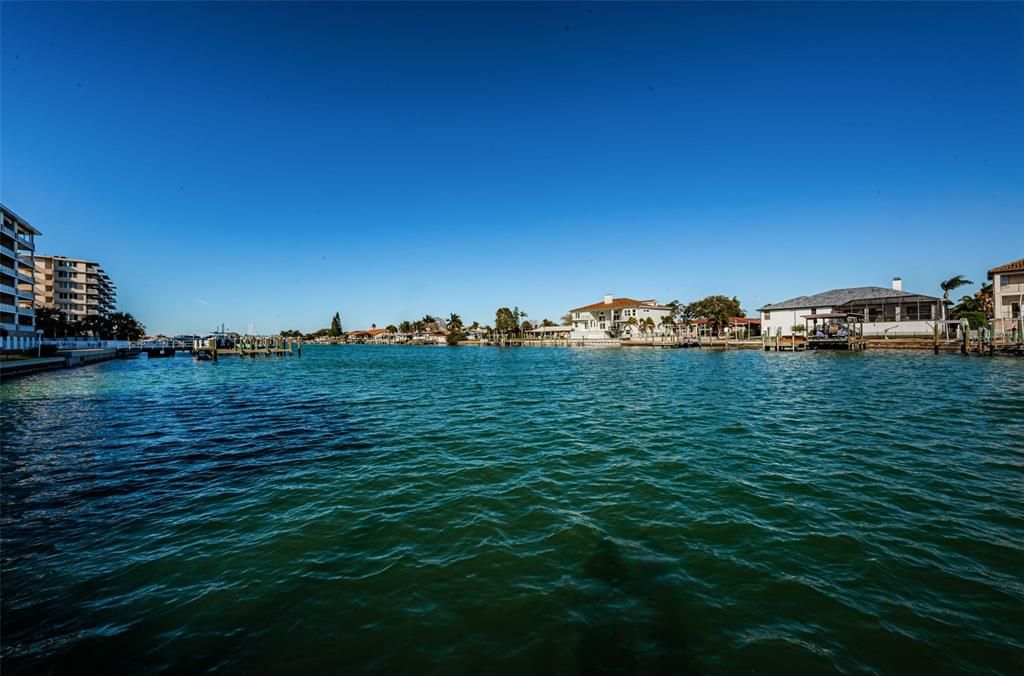 For Rent: $3,900 (2 beds, 2 baths, 1090 Square Feet)