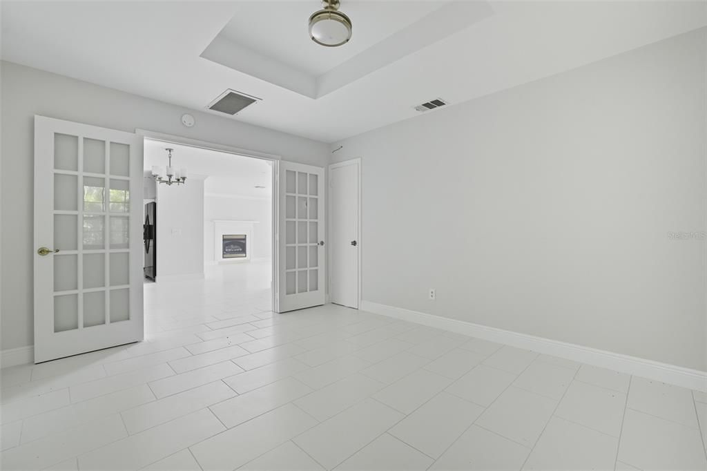 For Sale: $499,000 (4 beds, 3 baths, 2149 Square Feet)