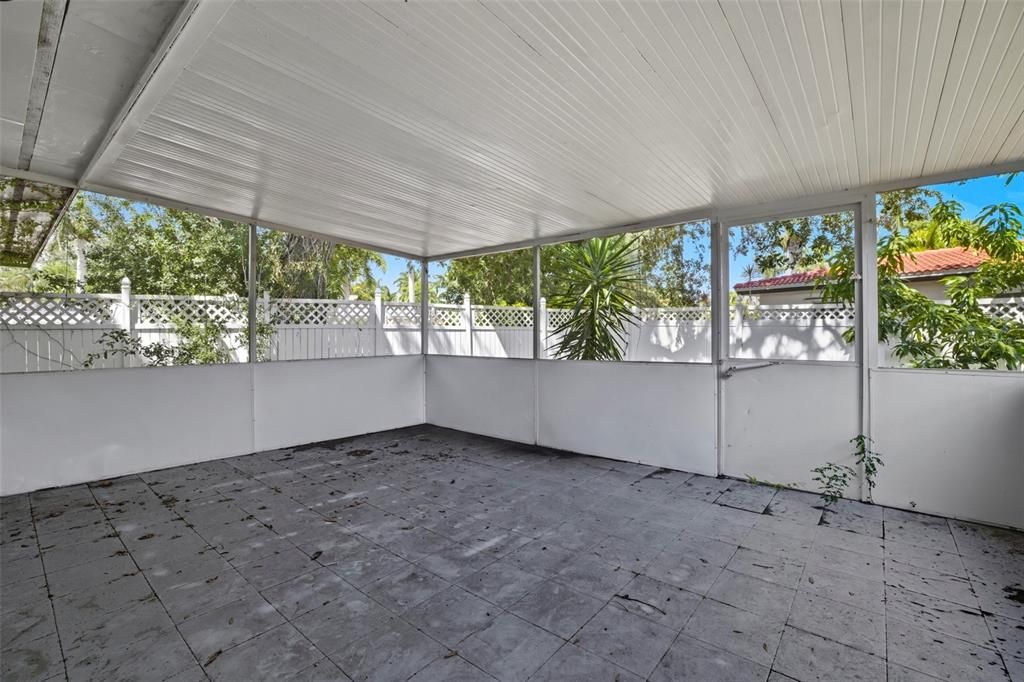 For Sale: $499,000 (4 beds, 3 baths, 2149 Square Feet)