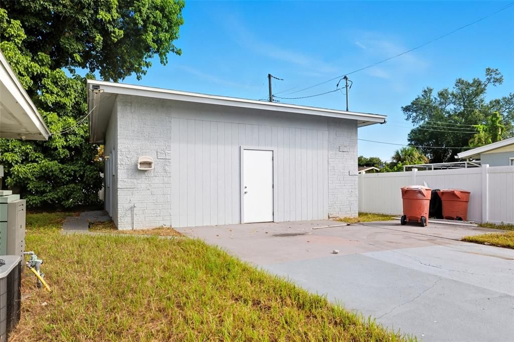 For Sale: $499,000 (4 beds, 3 baths, 2149 Square Feet)