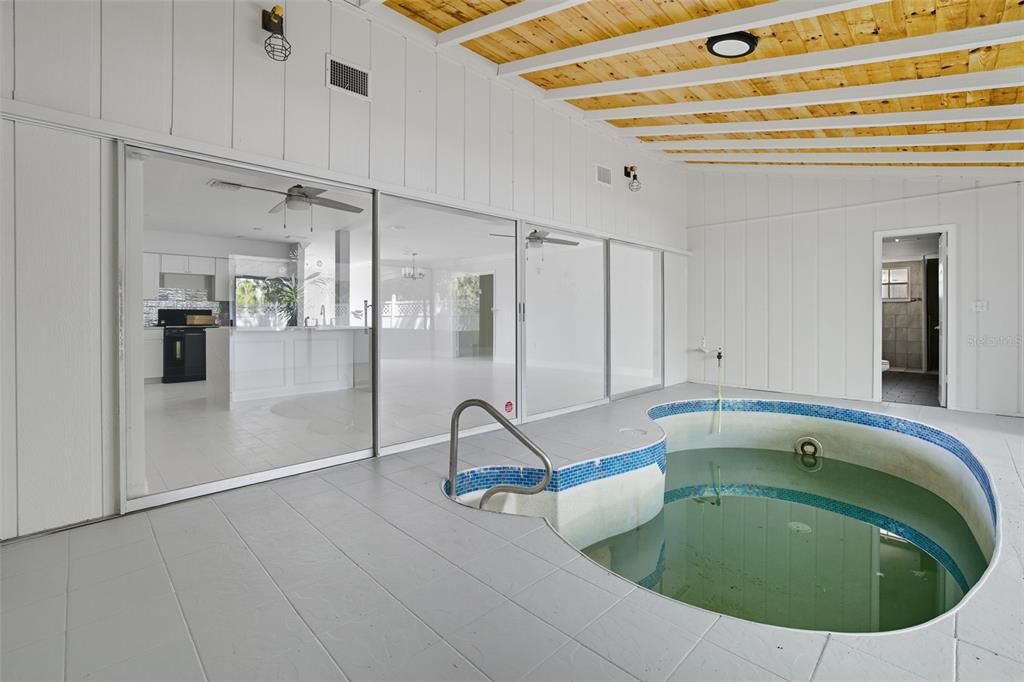 For Sale: $499,000 (4 beds, 3 baths, 2149 Square Feet)