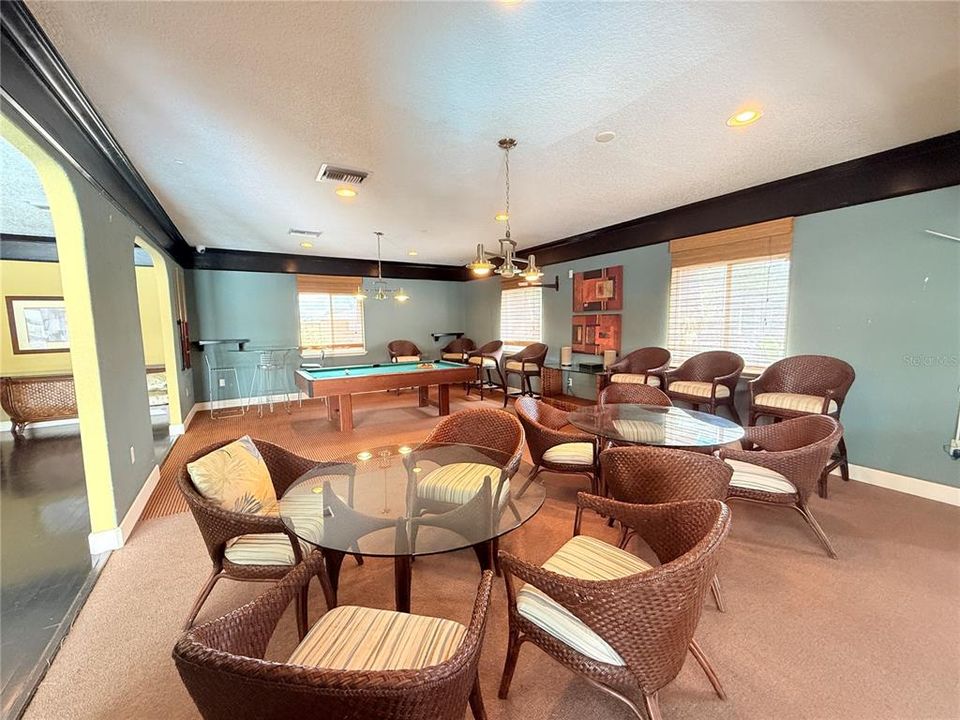 Activo con contrato: $99,000 (1 camas, 1 baños, 825 Pies cuadrados)