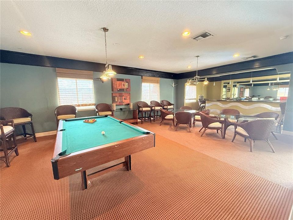 Activo con contrato: $99,000 (1 camas, 1 baños, 825 Pies cuadrados)