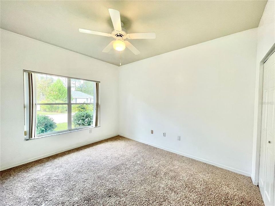 En Venta: $364,900 (3 camas, 2 baños, 1920 Pies cuadrados)