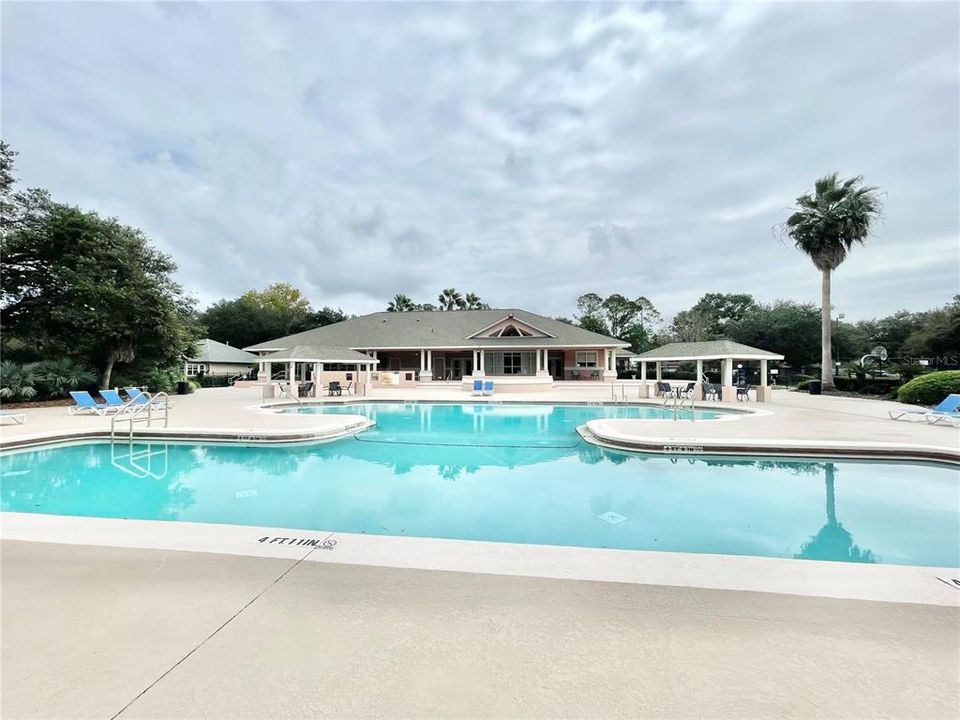 En Venta: $364,900 (3 camas, 2 baños, 1920 Pies cuadrados)