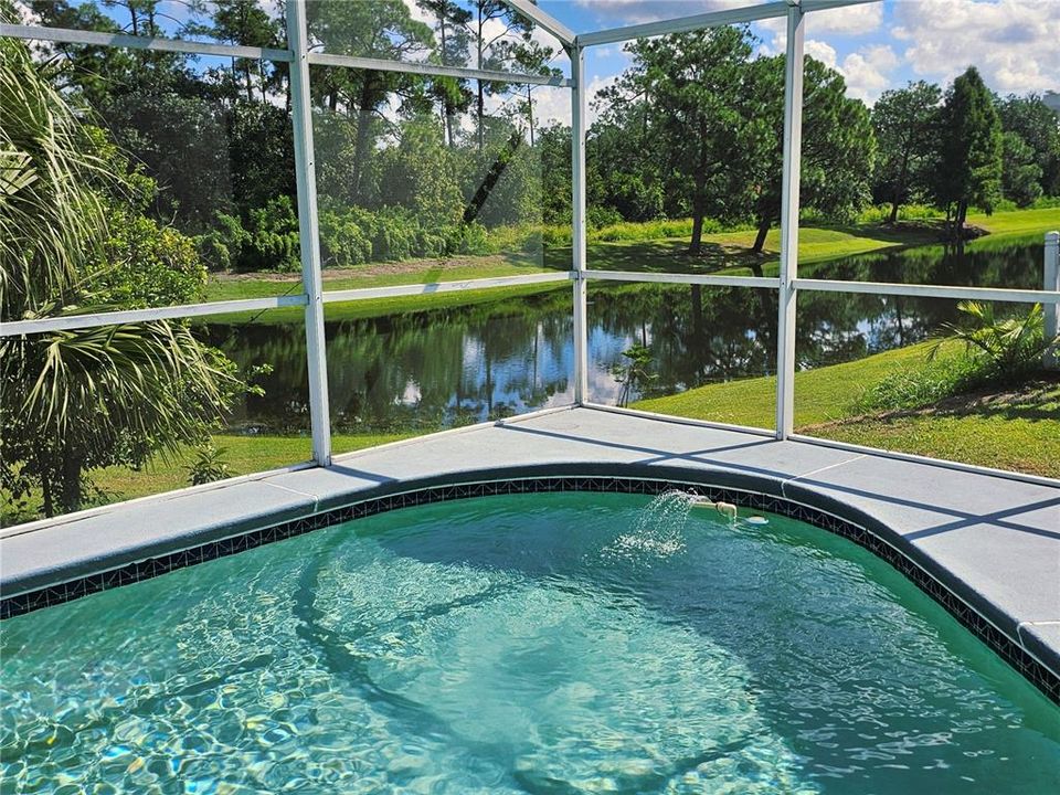 Под контрактом: $367,110 (3 спален, 2 ванн, 1657 Квадратных фут)