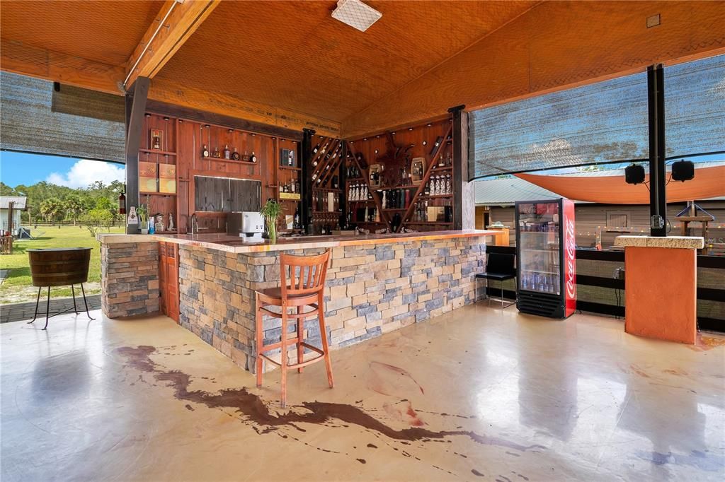 待售: $999,000 (4 贝兹, 4 浴室, 1724 平方英尺)