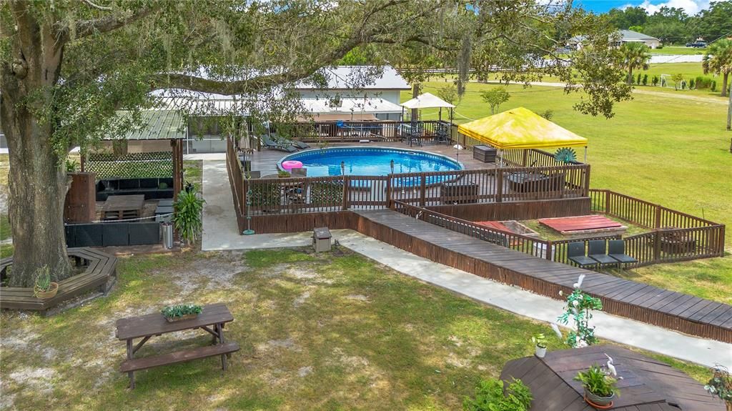 待售: $999,000 (4 贝兹, 4 浴室, 1724 平方英尺)