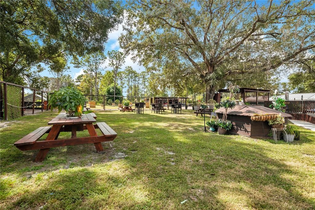 待售: $999,000 (4 贝兹, 4 浴室, 1724 平方英尺)