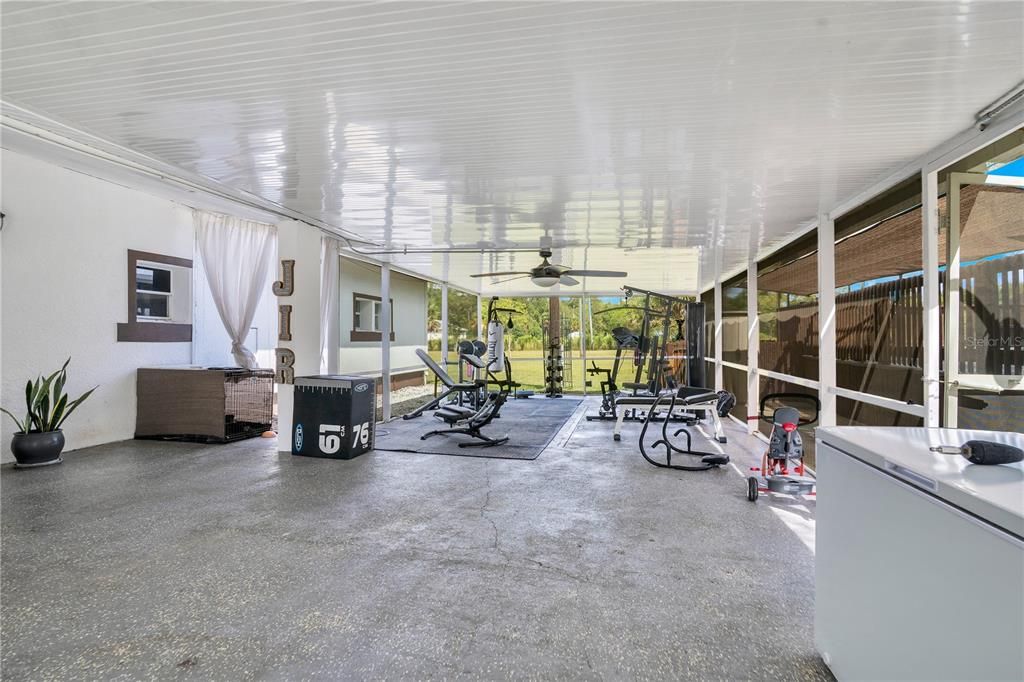 待售: $999,000 (4 贝兹, 4 浴室, 1724 平方英尺)