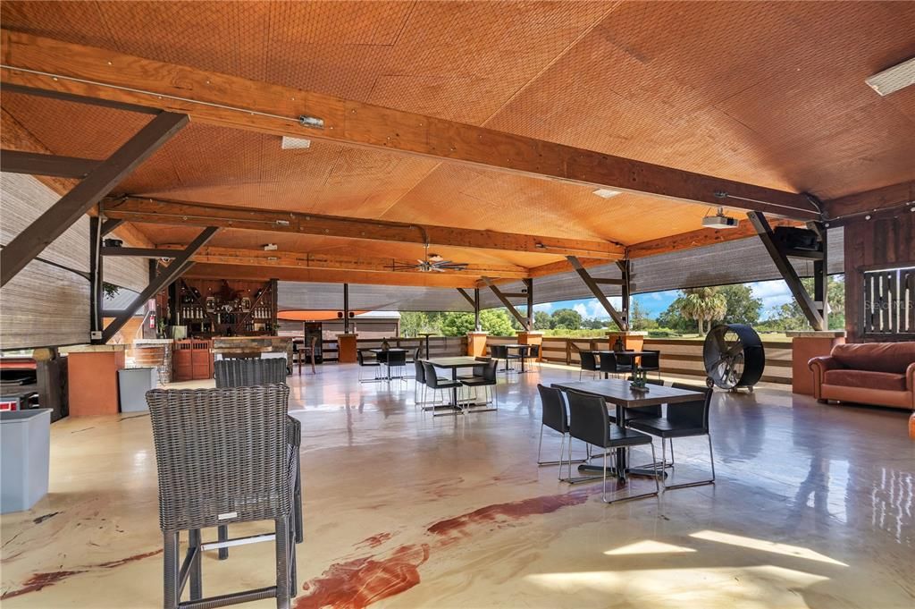 待售: $999,000 (4 贝兹, 4 浴室, 1724 平方英尺)