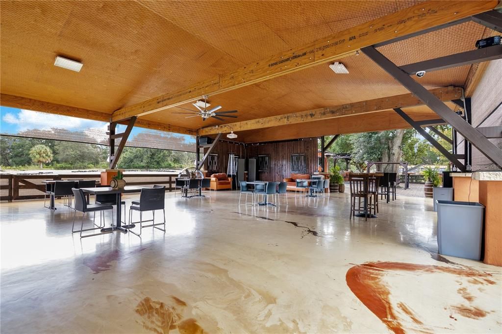 待售: $999,000 (4 贝兹, 4 浴室, 1724 平方英尺)