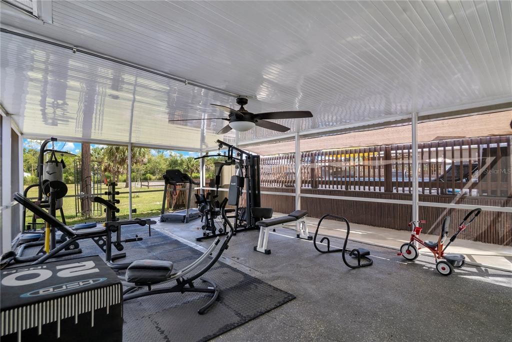 待售: $999,000 (4 贝兹, 4 浴室, 1724 平方英尺)