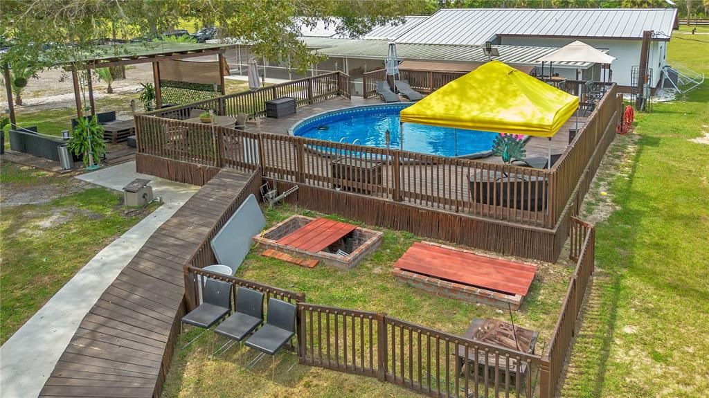 待售: $999,000 (4 贝兹, 4 浴室, 1724 平方英尺)