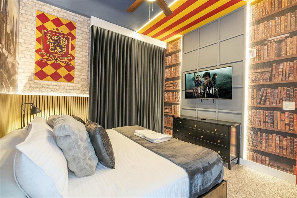 Под контрактом: $275,000 (3 спален, 2 ванн, 1227 Квадратных фут)