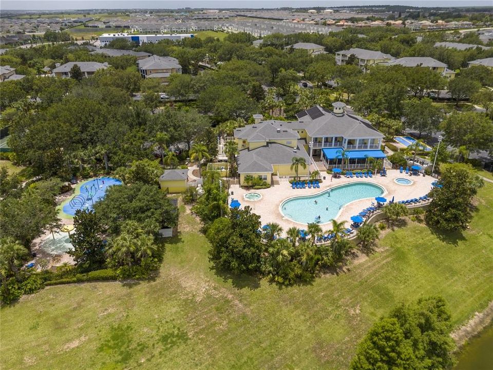 Под контрактом: $275,000 (3 спален, 2 ванн, 1227 Квадратных фут)