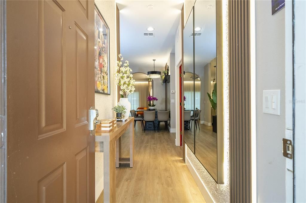 Под контрактом: $275,000 (3 спален, 2 ванн, 1227 Квадратных фут)