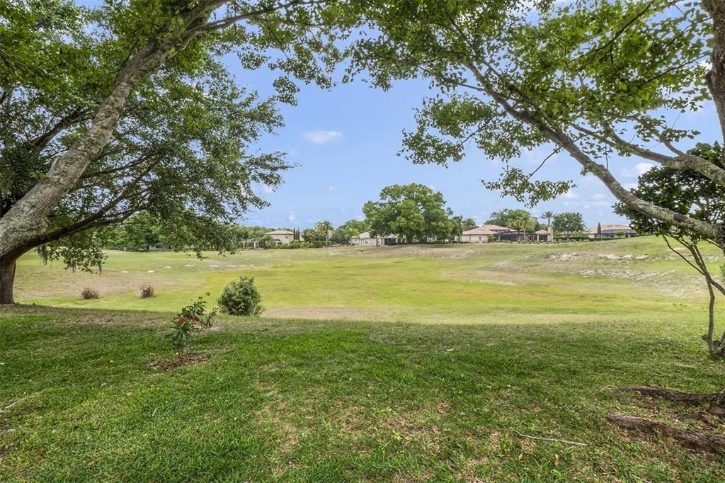 For Sale: $999,999 (5 beds, 4 baths, 4343 Square Feet)