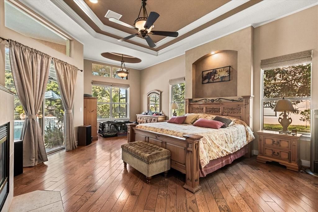 Activo con contrato: $1,225,000 (5 camas, 4 baños, 4175 Pies cuadrados)