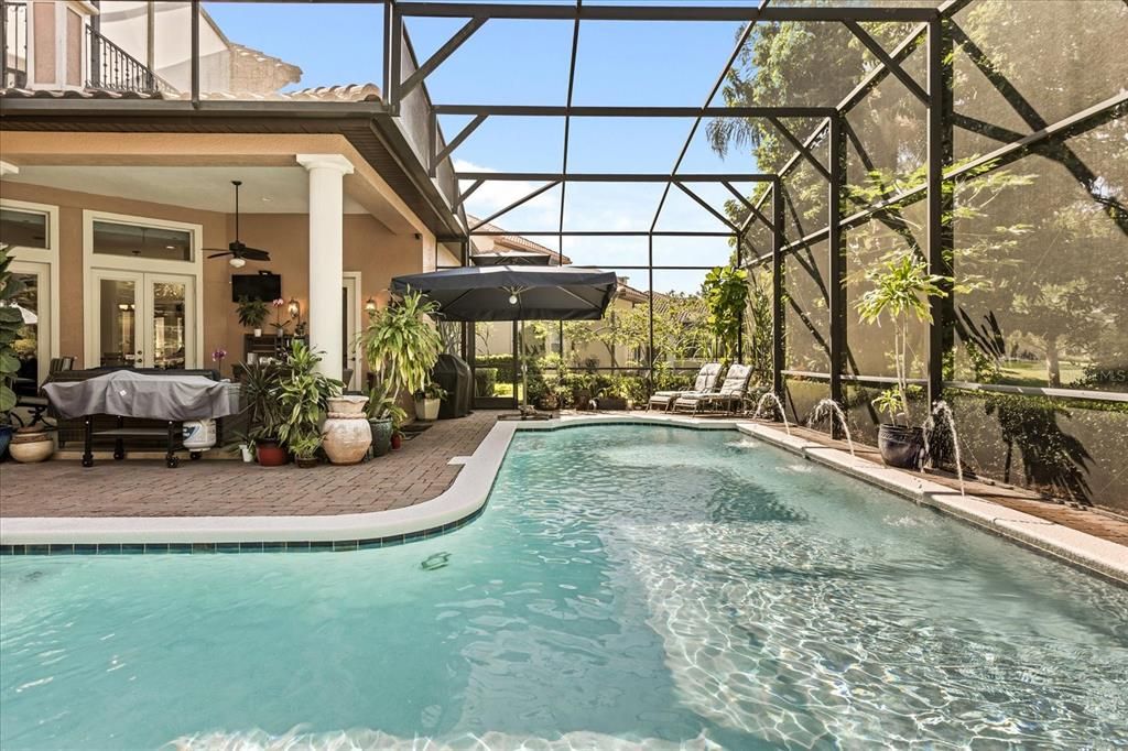 Activo con contrato: $1,225,000 (5 camas, 4 baños, 4175 Pies cuadrados)