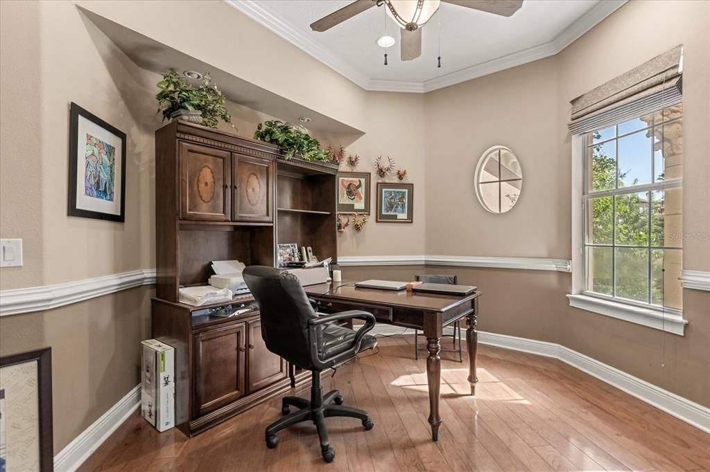 Activo con contrato: $1,225,000 (5 camas, 4 baños, 4175 Pies cuadrados)