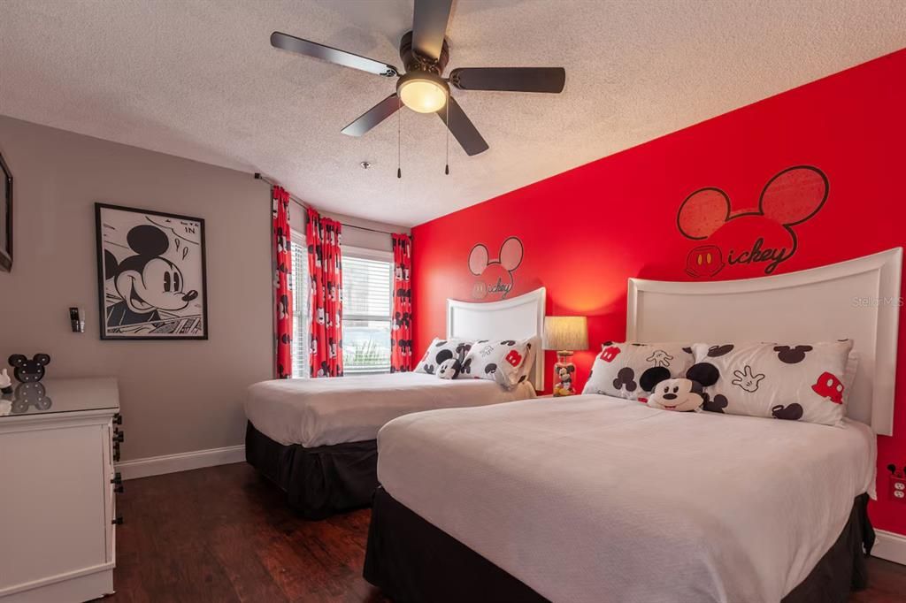 待售: $134,900 (1 贝兹, 1 浴室, 524 平方英尺)