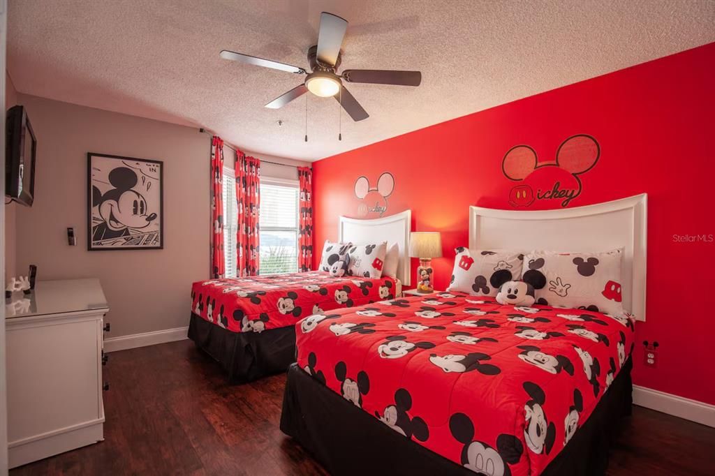 待售: $134,900 (1 贝兹, 1 浴室, 524 平方英尺)