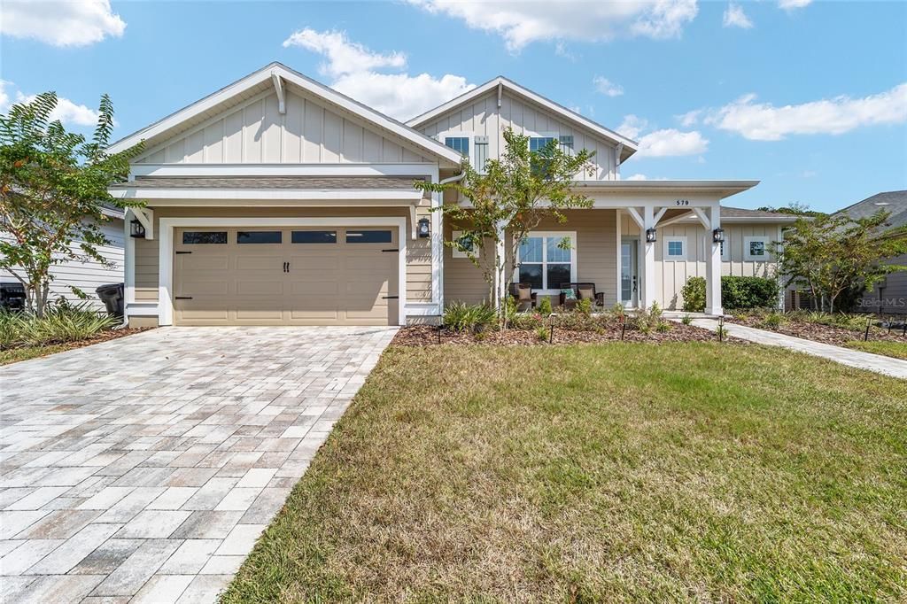 Active With Contract: $685,000 (5 beds, 4 baths, 2814 Square Feet)