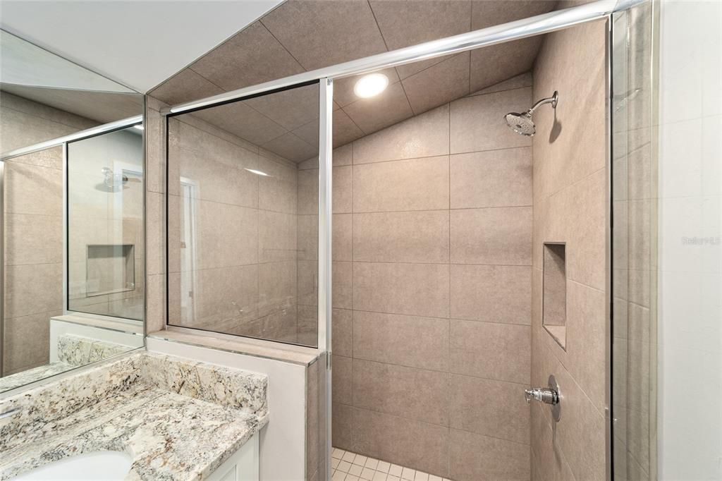 Active With Contract: $685,000 (5 beds, 4 baths, 2814 Square Feet)