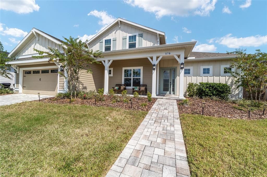 Active With Contract: $685,000 (5 beds, 4 baths, 2814 Square Feet)