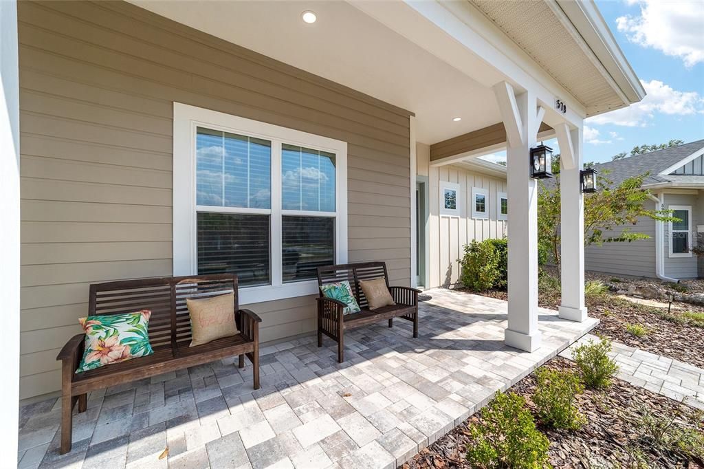 Active With Contract: $685,000 (5 beds, 4 baths, 2814 Square Feet)