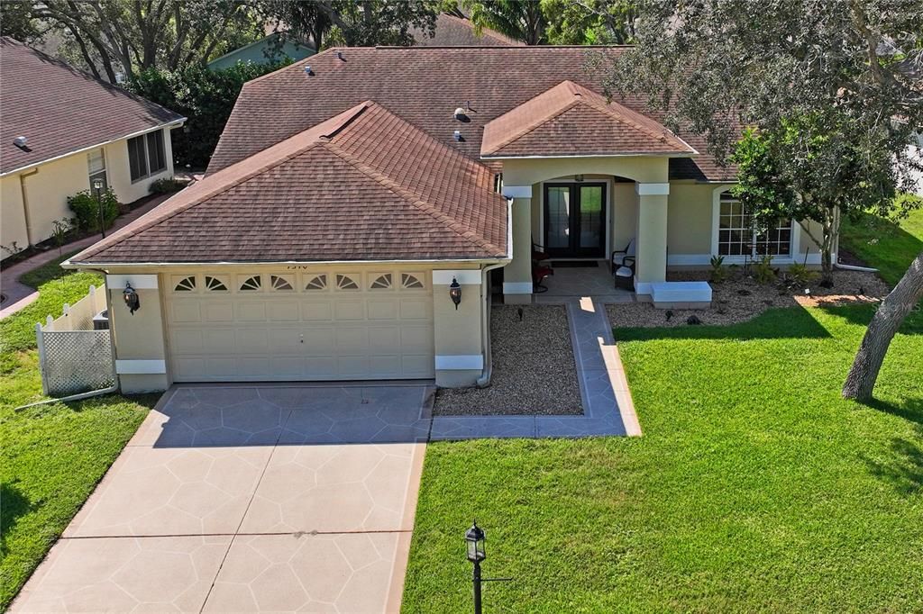 Activo con contrato: $389,000 (3 camas, 2 baños, 1749 Pies cuadrados)