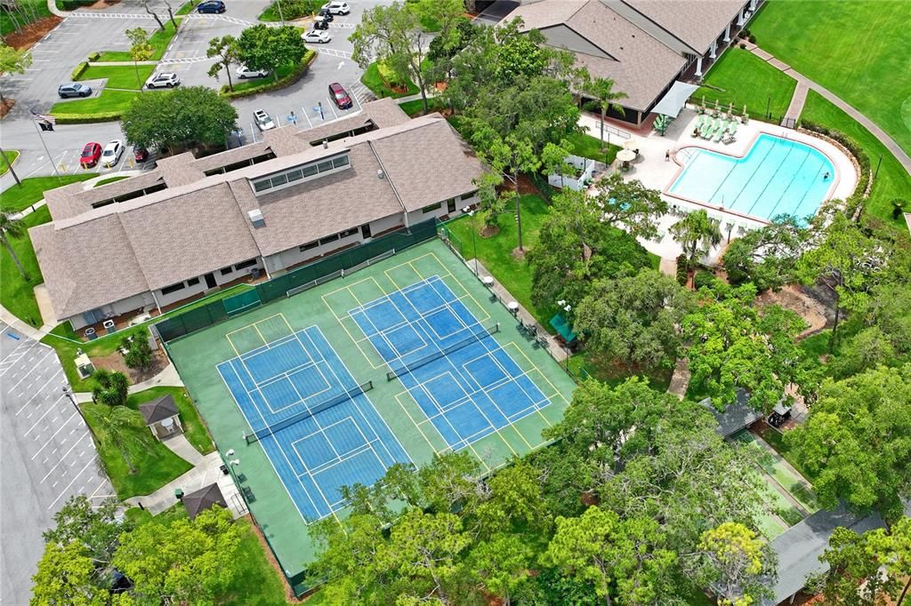 Activo con contrato: $389,000 (3 camas, 2 baños, 1749 Pies cuadrados)