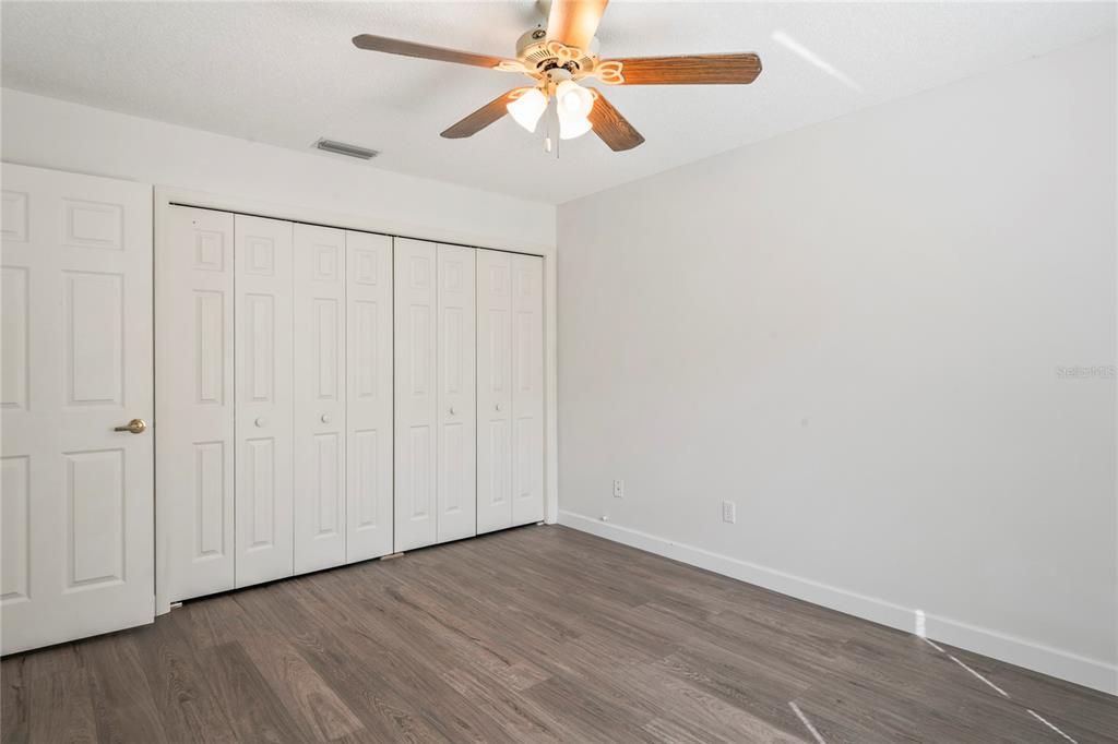 Activo con contrato: $389,000 (3 camas, 2 baños, 1749 Pies cuadrados)