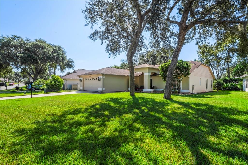 Activo con contrato: $389,000 (3 camas, 2 baños, 1749 Pies cuadrados)