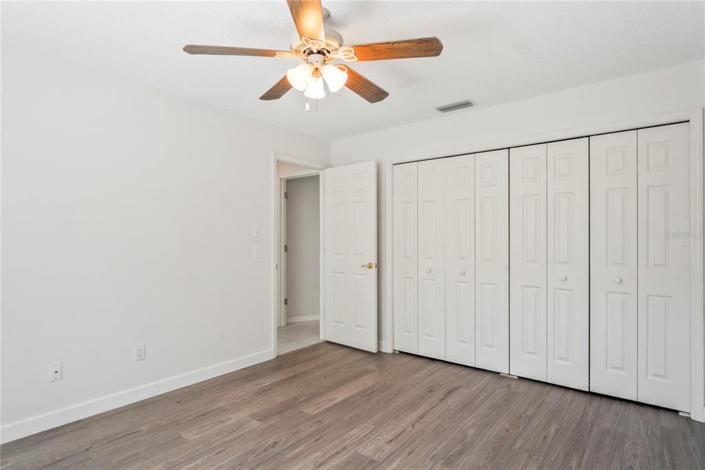 Activo con contrato: $389,000 (3 camas, 2 baños, 1749 Pies cuadrados)