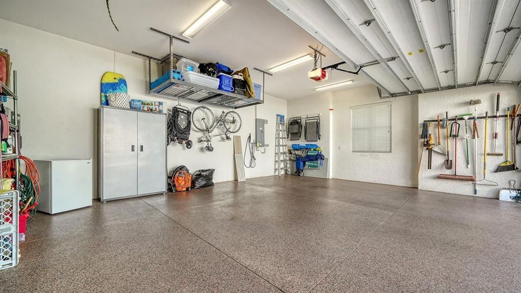 For Sale: $1,475,000 (3 beds, 3 baths, 2932 Square Feet)